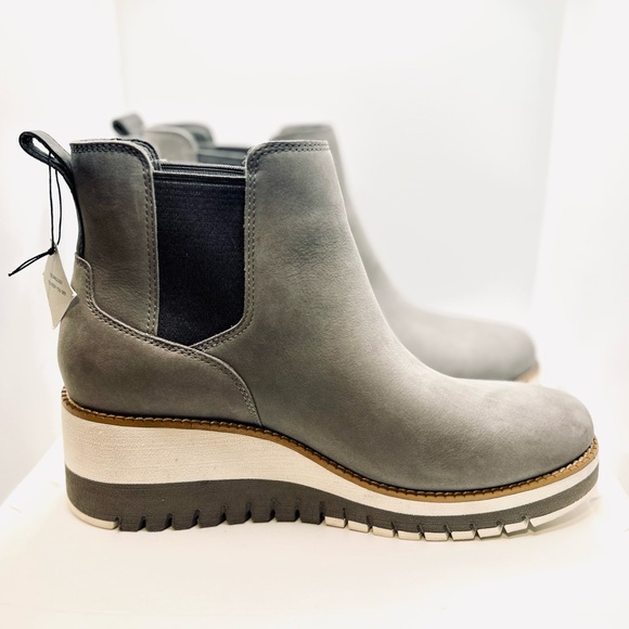 NWT Cole Haan Anthropologie Wedge Waterproof Chelsea Boot. Charcoal Nubuck. 8.5 - Picture 3 of 13